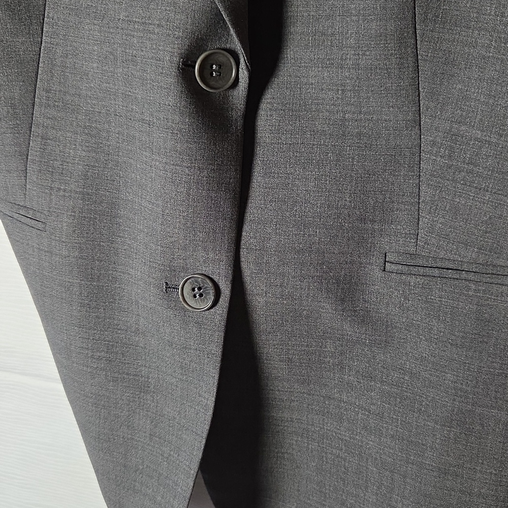 Theory Woman Charcoal Two-Button Blazer,sz 8. - Picture 8 of 8